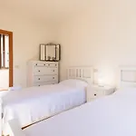 Apartamento Cozy In With Wifi Asís