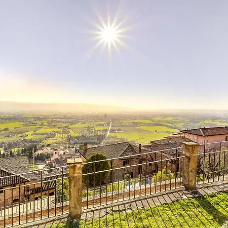 Cozy In With Wifi Assisi