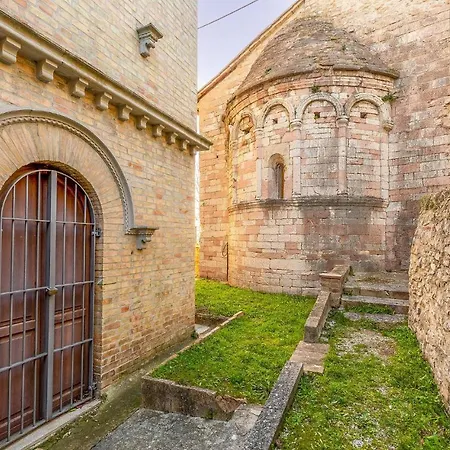 Cozy In With Wifi Апартаменты Ассизи